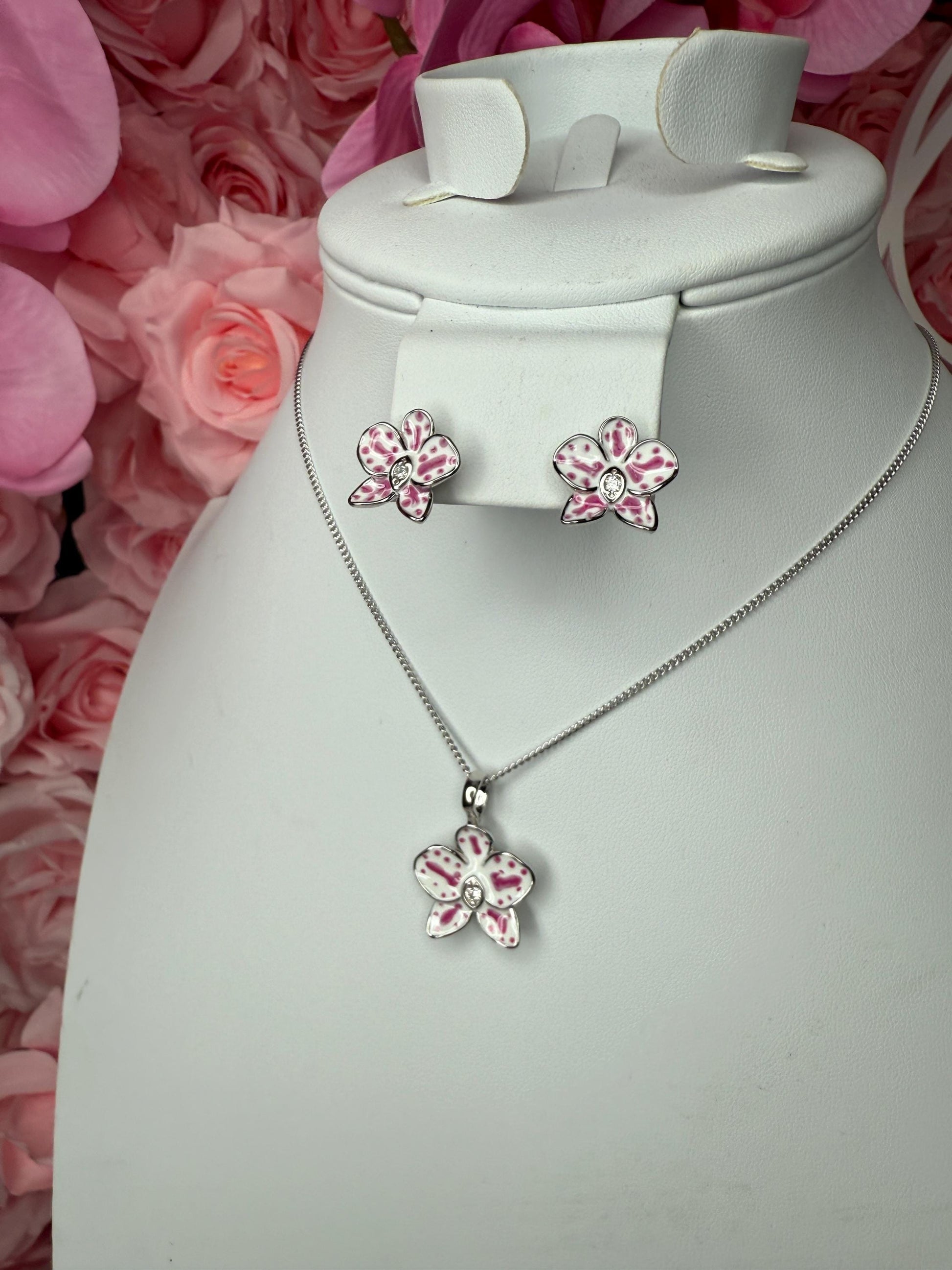 Color Burst Phal Collection: White and Pink Splash Oval Phalaenopsis Orchid Jewelry Set