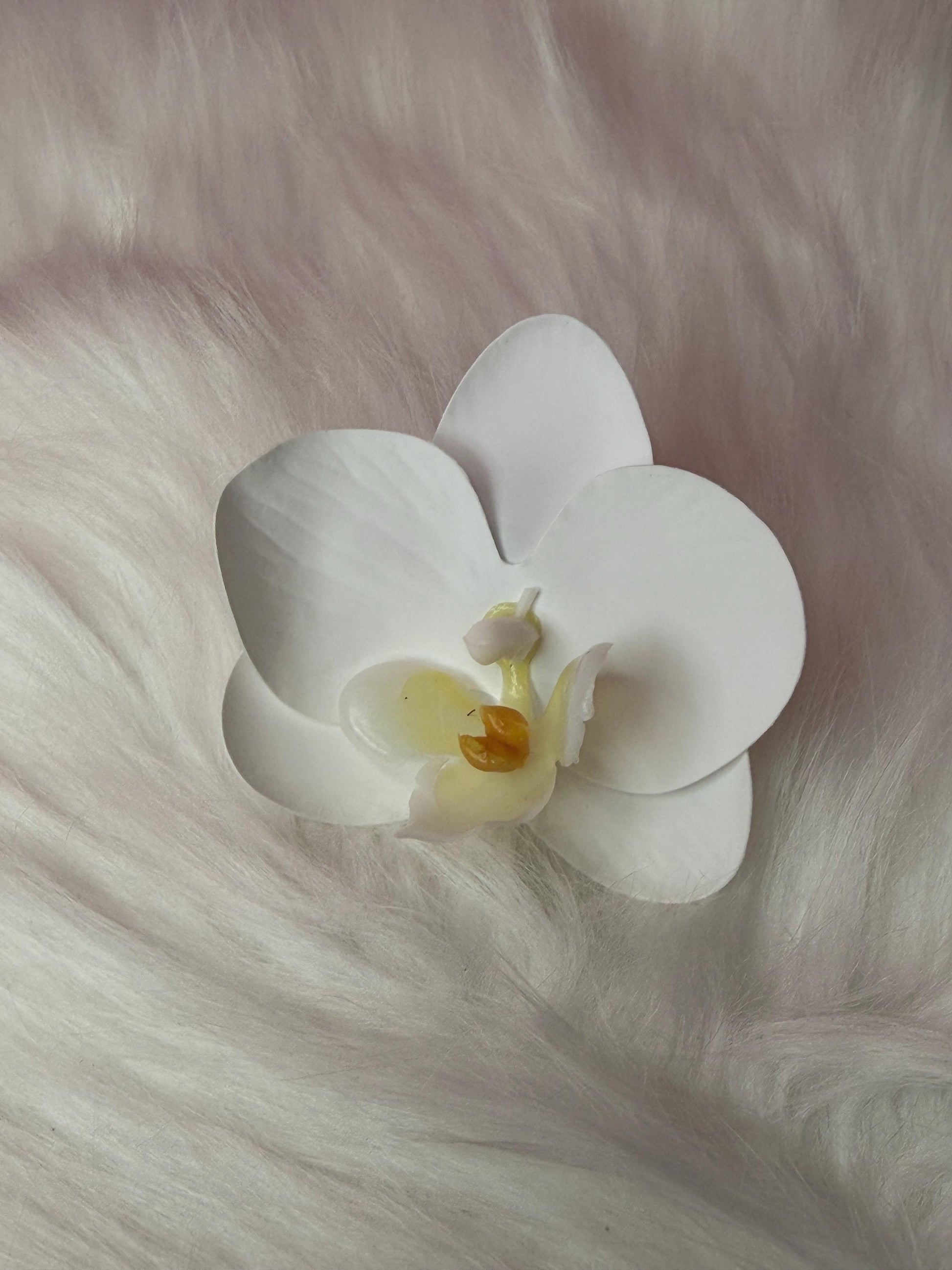 Phalaenopsis White Orchid Flower Hair Clip • Handmade Orchid Hair Clip • Realistic Flower for Hair or Gift • Orchid Flower Barrette
