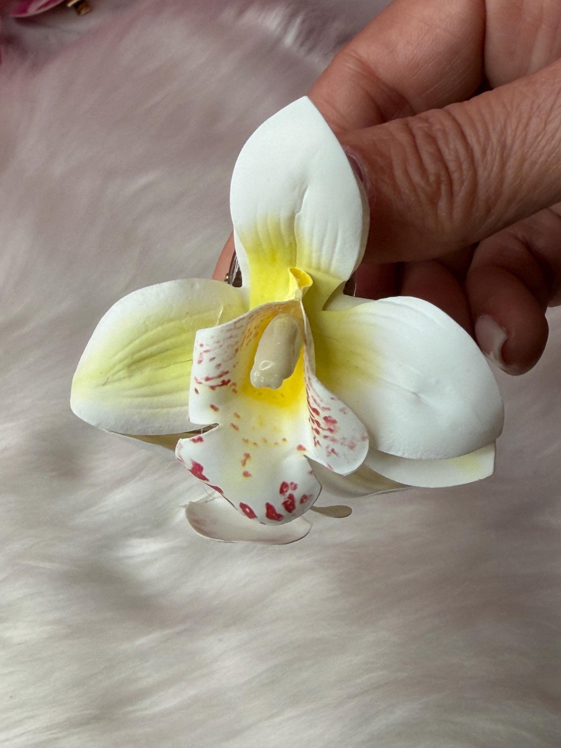 White Orchid Hair Claw Clip • Handmade Realistic Floral Accessory