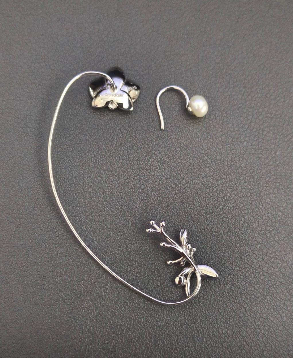 Phalaenopsis Petal Flower Earring Climber- Orchid Fleur Collection