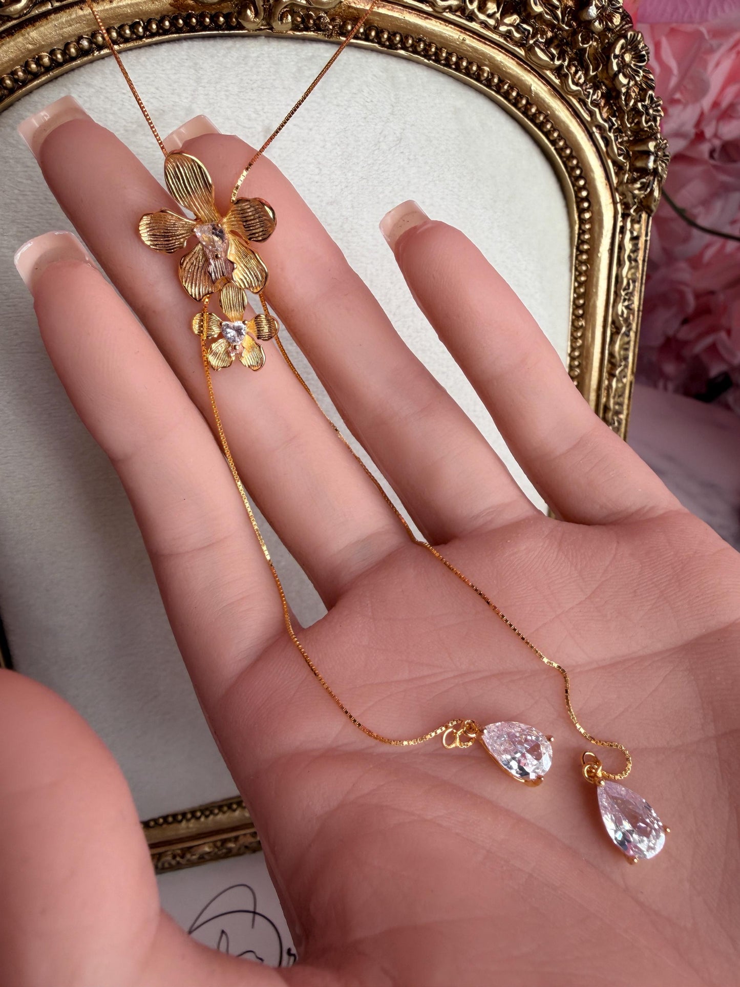 Vanda Loke 14k Gold Plated Vanda Orchid Lariat Necklace, Heart Crystal Double Flower Choker, Rose Gold Lip Statement Jewelry, Orchid Pendant