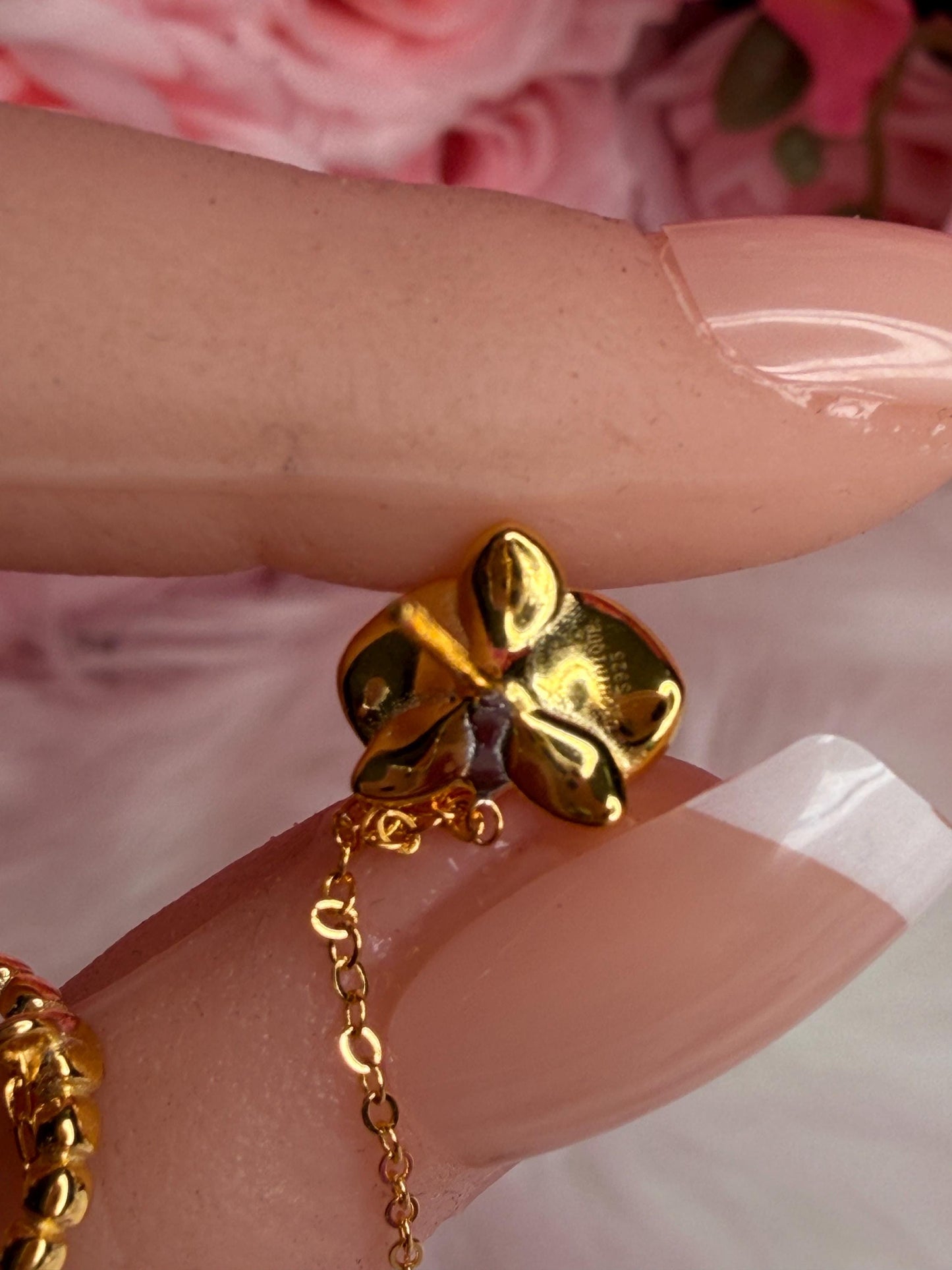 Phalaenopsis Orchid Gold Chain Cuff Earring • Real Orchid Labellum Helix Cartilage Chain Piercing • Gold & Silver Botanical Hoop Earring