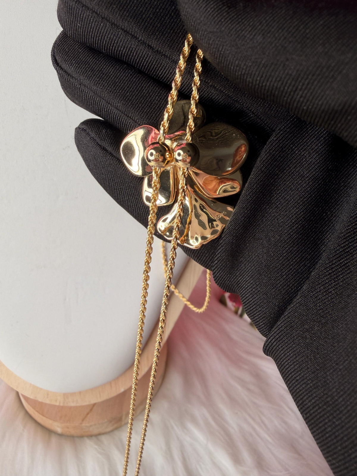 Vanda Miss Joaquim Orchid Lariat Necklace • Pink Enamel • Adjustable Gold Rope Chain