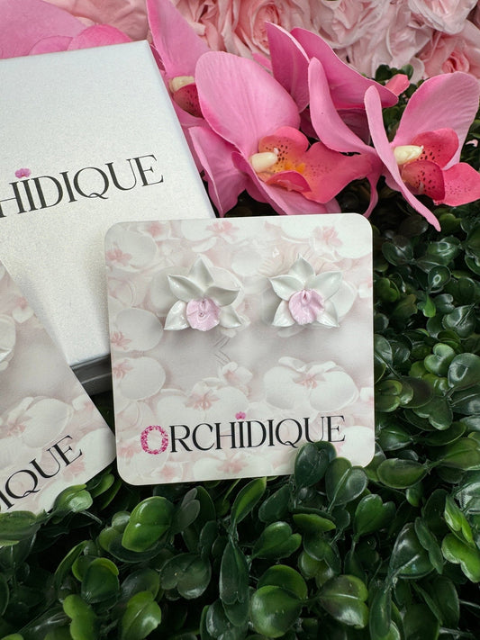 Orchid Oasis: White Cattleya Orchid Earrings • Unique Handmade Floral Jewelry • Bridesmaid Gift• Flower Earrings - Orchidique